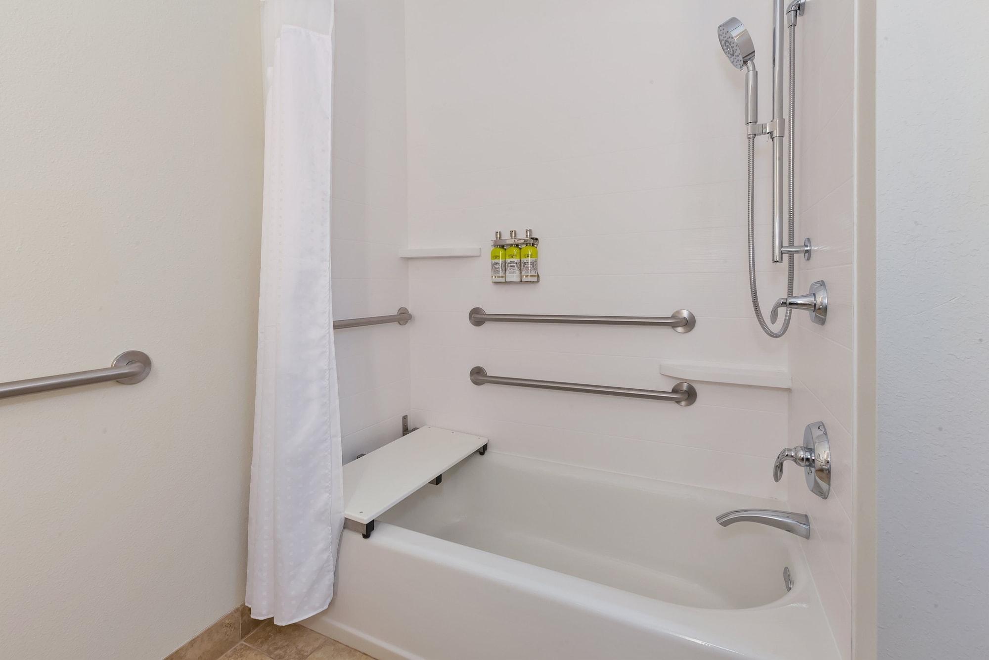 Holiday Inn Express & Suites - Effingham By Ihg Extérieur photo