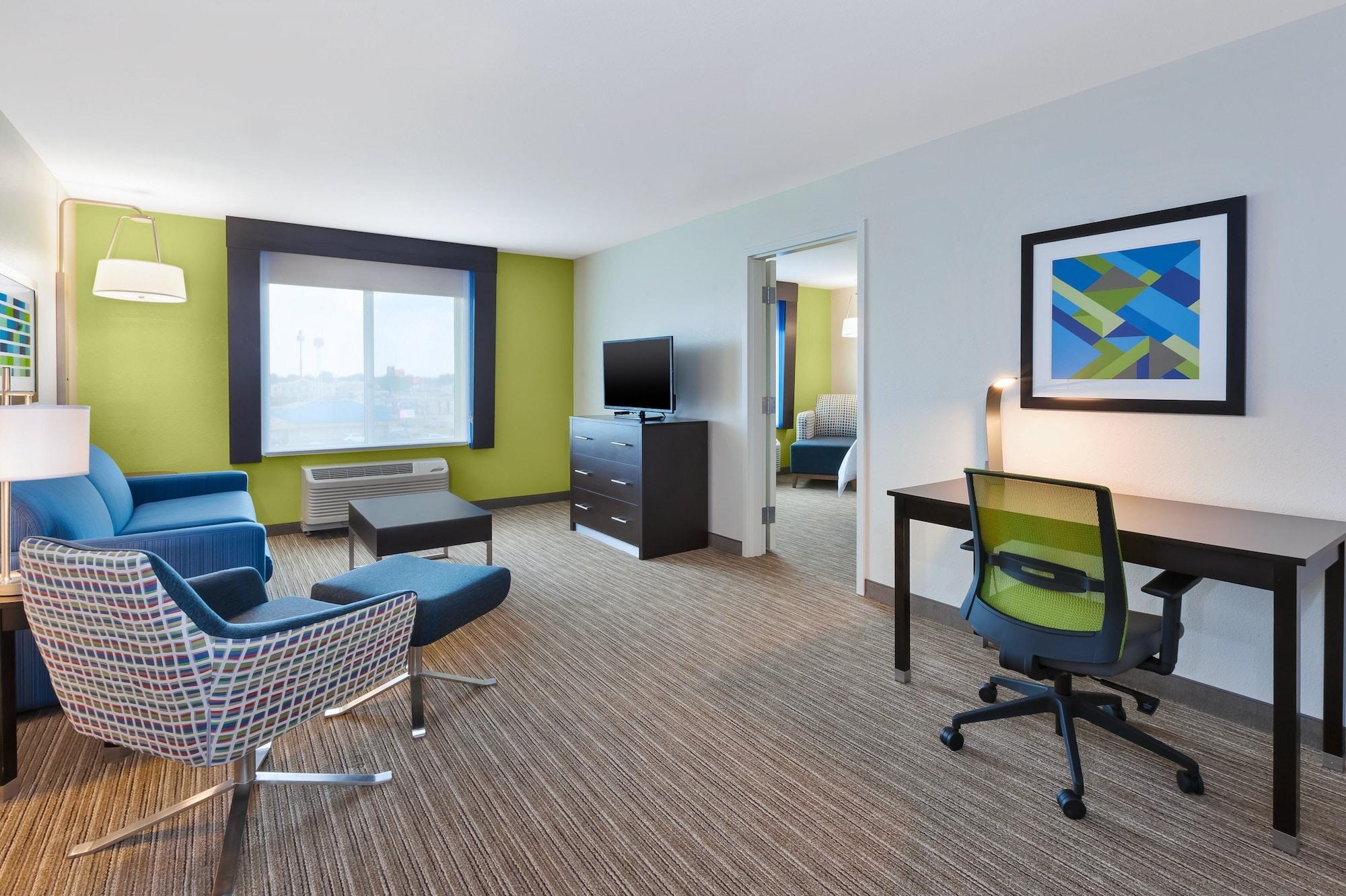 Holiday Inn Express & Suites - Effingham By Ihg Extérieur photo